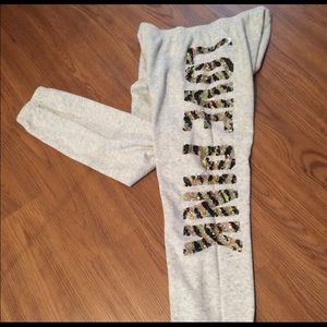 VS pink sweats