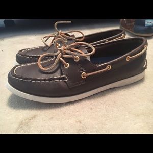 Brown sperry top-sider