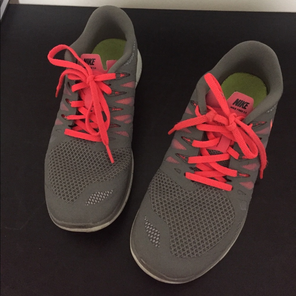 Size 8 Nike free run