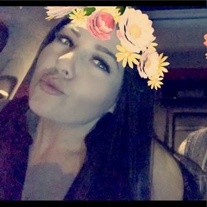 Meet your Posher, Tara