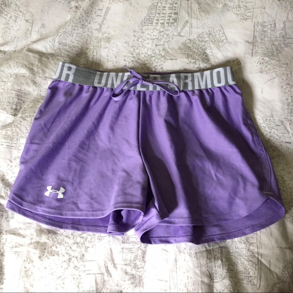 Running shorts