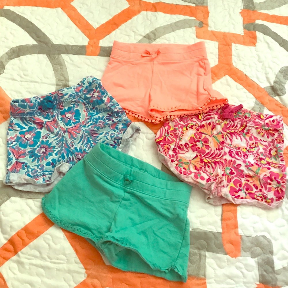 Girls 2T shorts