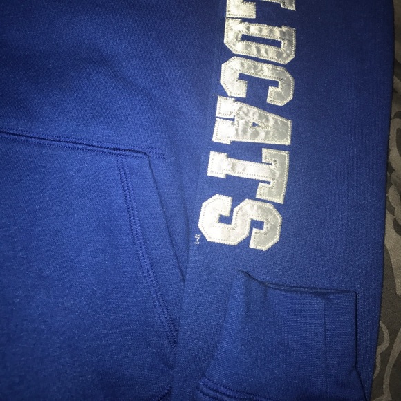 Pink hoodie - Picture 3 of 4