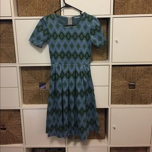 LulaRoe Amelia size XS