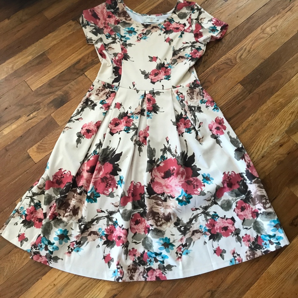 Medium yellowberry floral dress