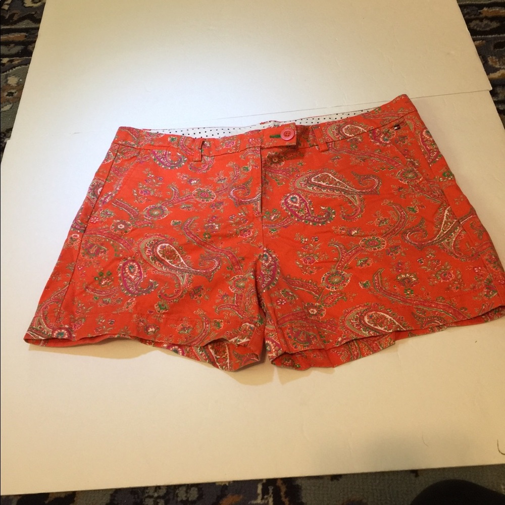 Tommy Hilfiger Paisley Print Shorts.  Size 14