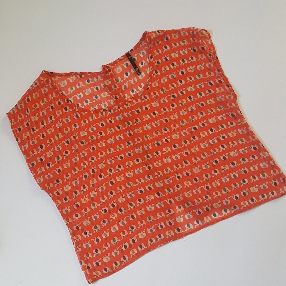 ❤️Love Culture Elephant Sheer Top, Large