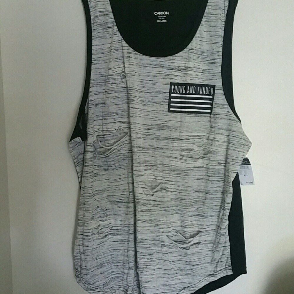 Rip Sleeveless top