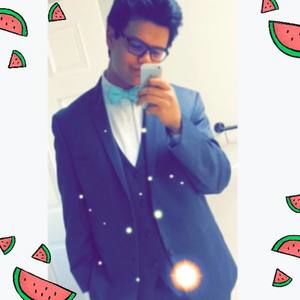 Meet your Posher, Zachary