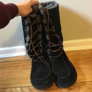 Ugg appalachin size 7 women's boots
