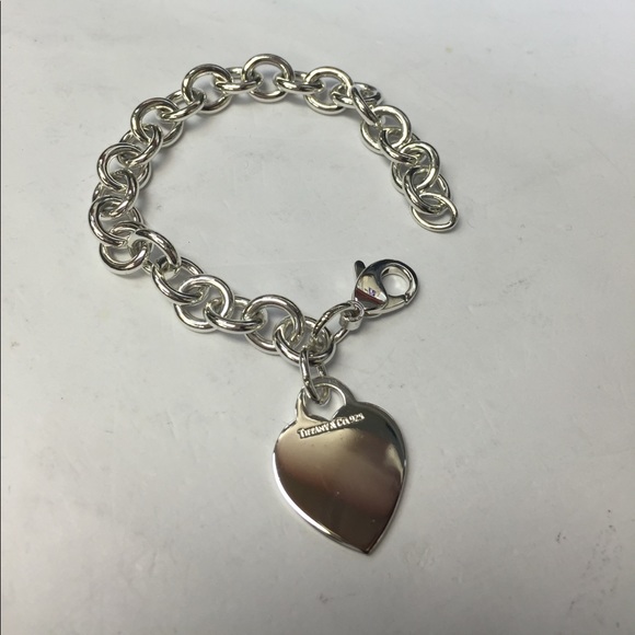 Tiffany & co sterling silver heart charm bracelet - Picture 1 of 4