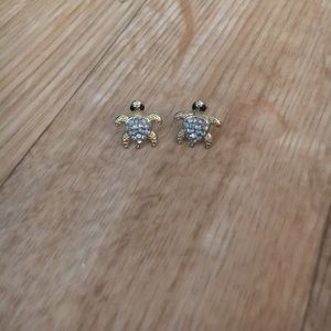 Cute turtle earrings