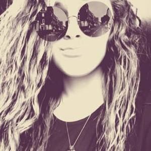 Meet your Posher, Alana danielle