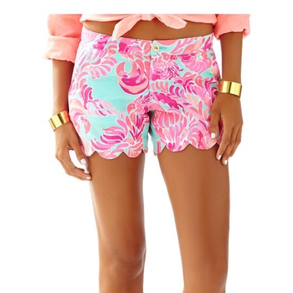 Lilly NWOT Buttercup Shorts Love Birds Sz 00