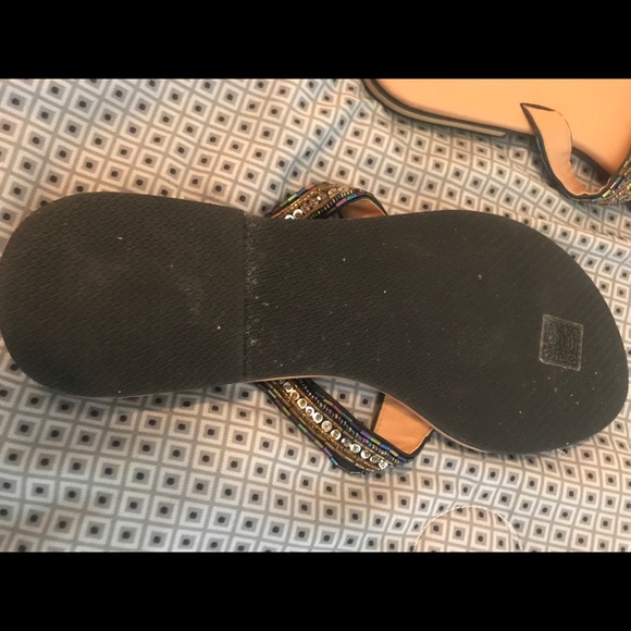 M-Collection Flip-Flops - Picture 2 of 2