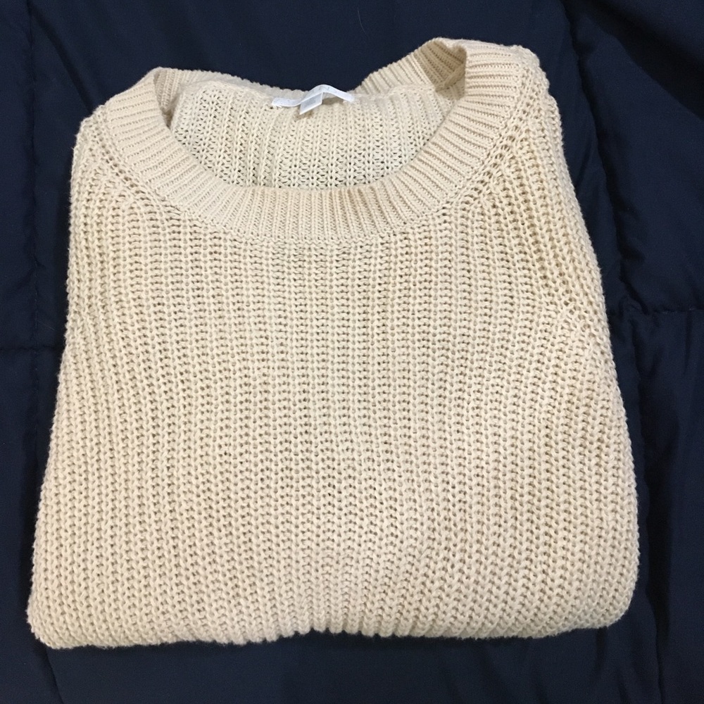 Cropped and cozy ✨