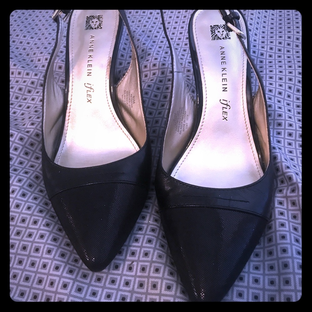Anna Klein Black Heels