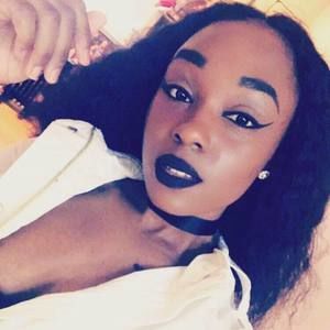 Meet your Posher, Bianca