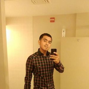 Meet your Posher, Carlos