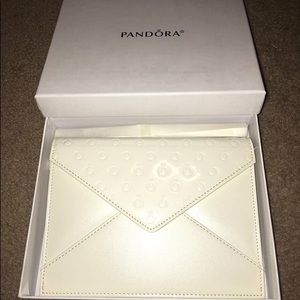 Pandora Limited Edition White Bag!