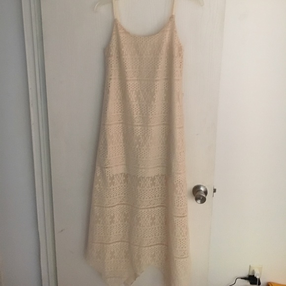 Cream dress - Picture 1 of 1