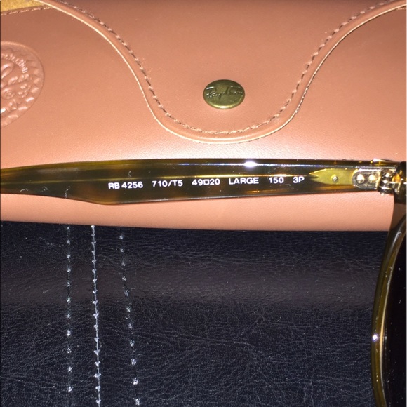 Authentic RayBan PolarizedGatsbyLIKE NEW condition