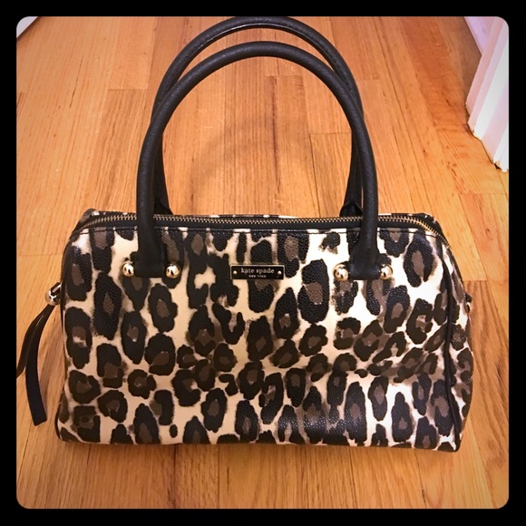 1hr price drop!Beautiful Kate spade leopard bag
