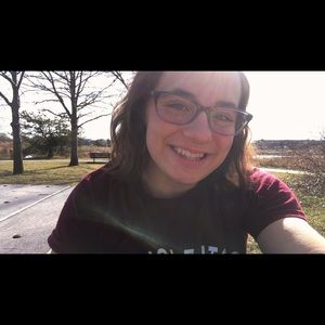 Meet your Posher, Anna