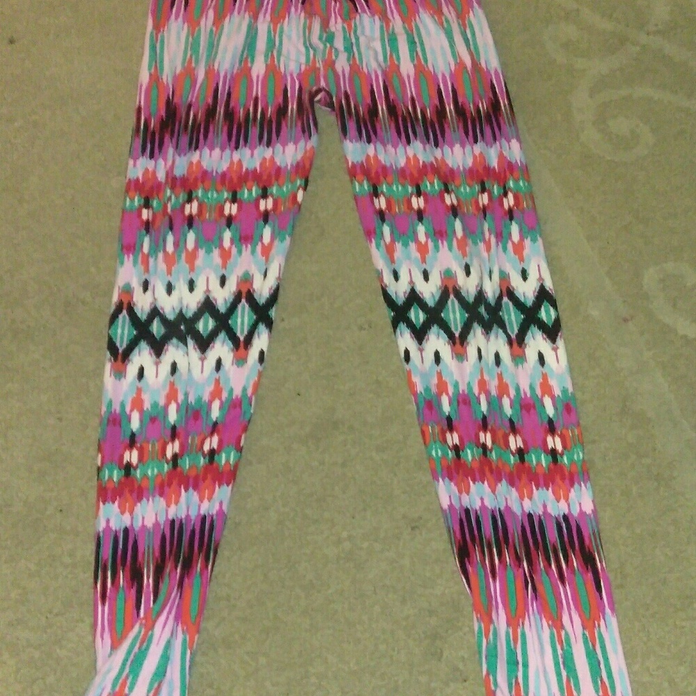 Clothes - Picture 4 of 8