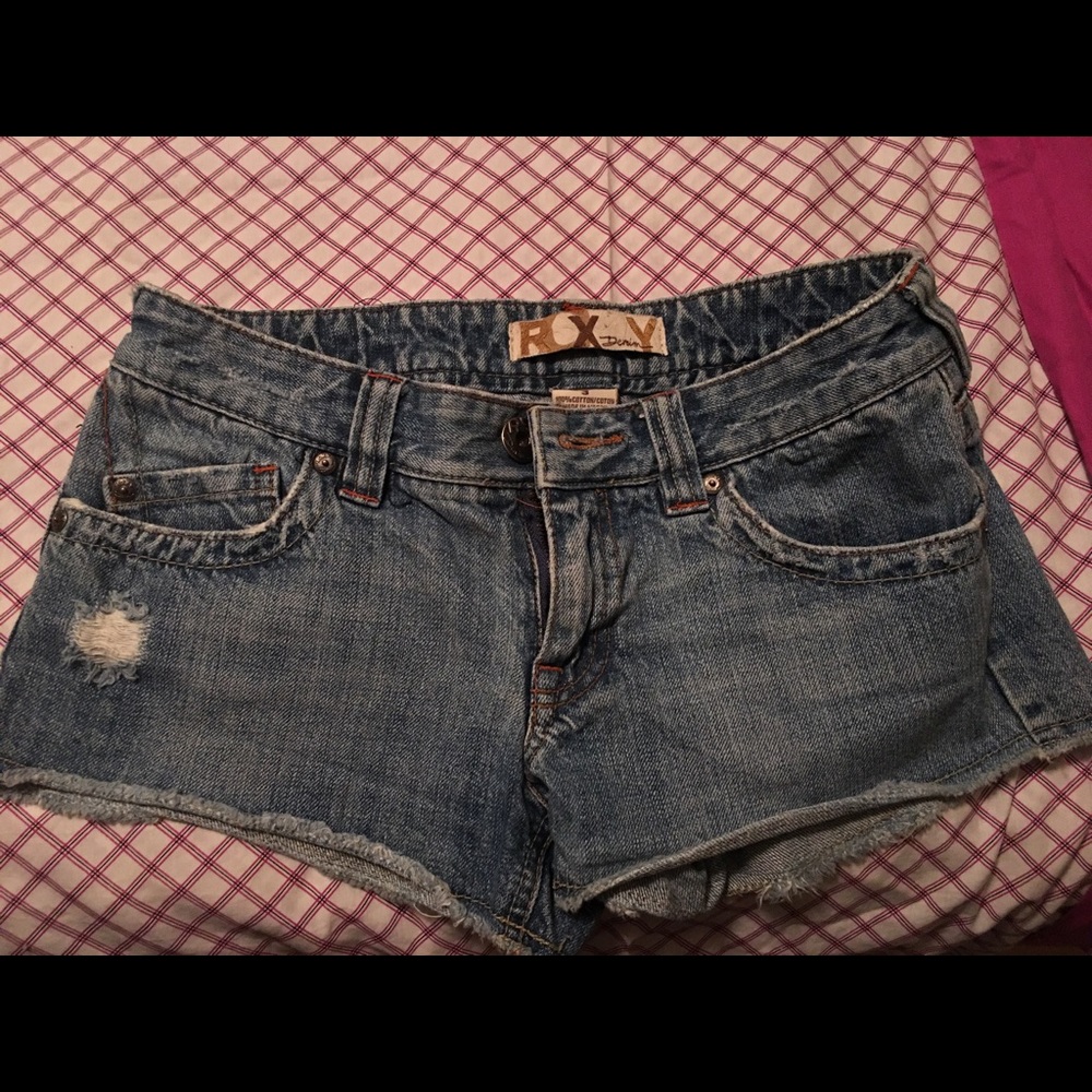 Roxy denim cut off shorts size 3