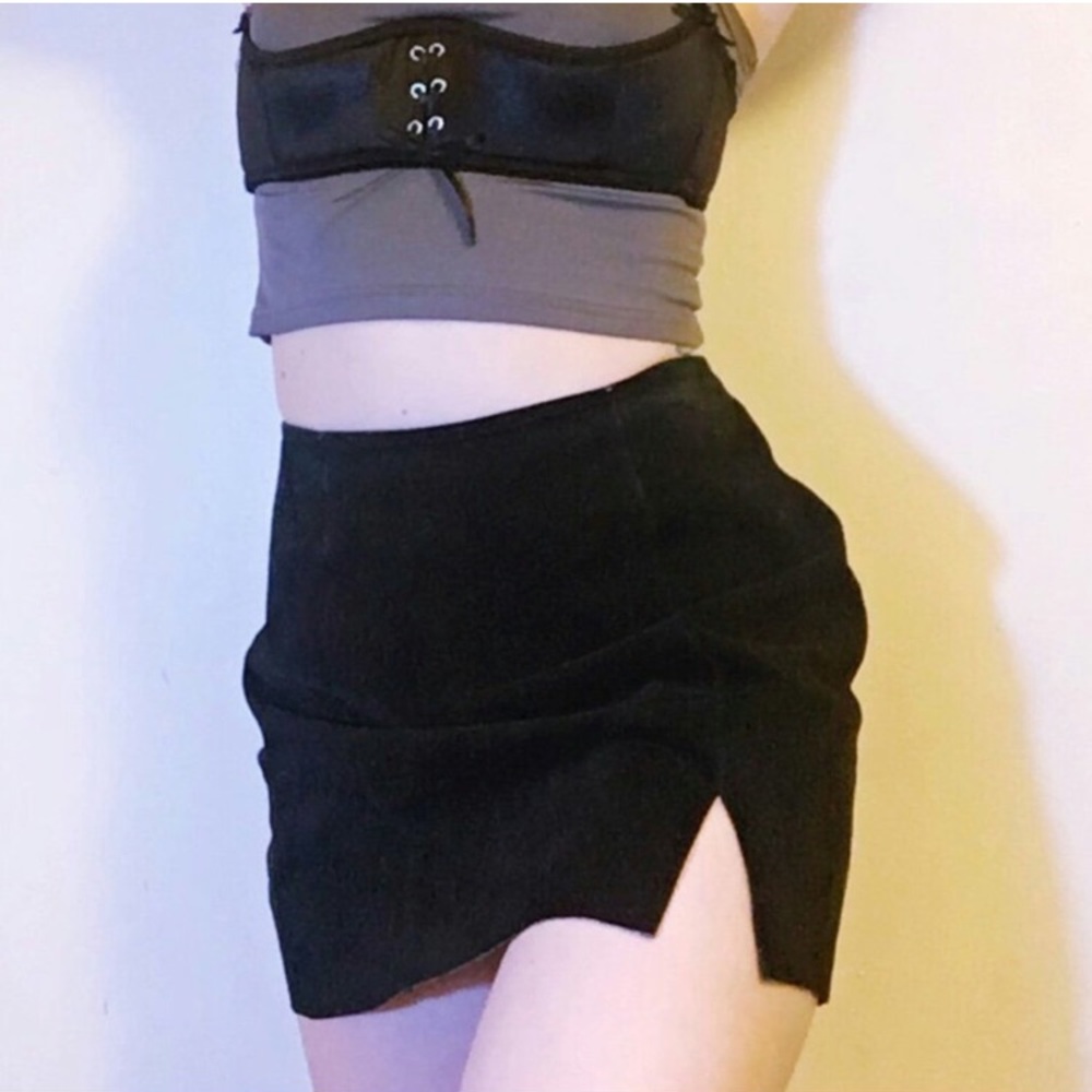 Vintage suede slit skirt