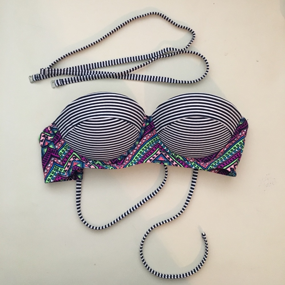 Push-up bikini top