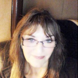 Meet your Posher, Connie