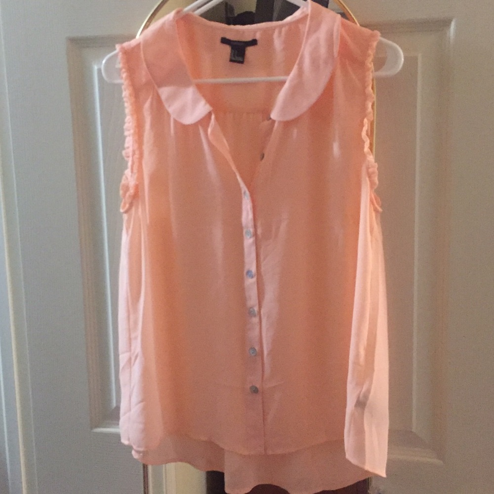 **SOLD**NWOT Peach sleeveless sheer blouse - Picture 3 of 3