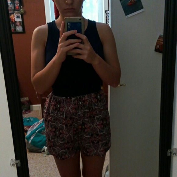 Romper - Picture 1 of 3