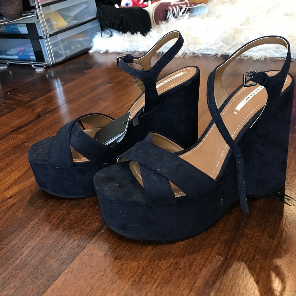 Brand new Zara blue suede wedges