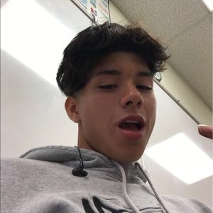 Meet your Posher, Adam