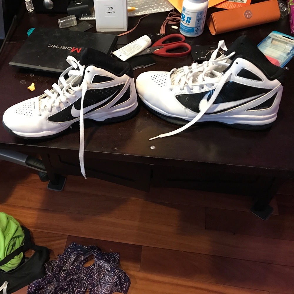 women's basketball shoes