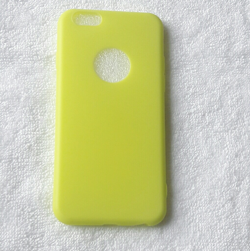 💝Plain Yellow 6 and 6s IPhone cases