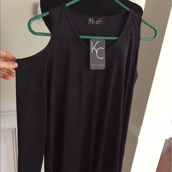 Velvet Tunic Top - Picture 2 of 2