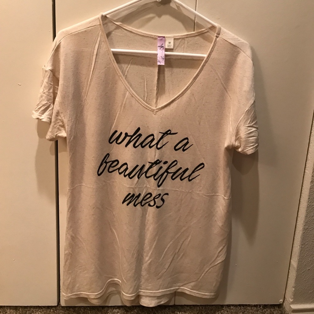 Lightweight v neck graphic tee
