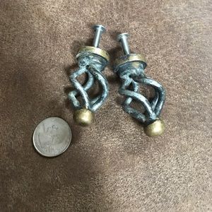 2 spiral knob drawer pulls