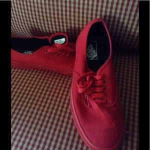 Unisex red hot vans!