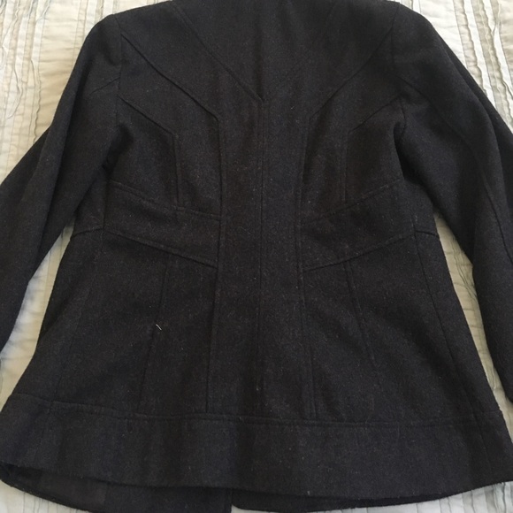 Look at the back! - Picture 2 of 6