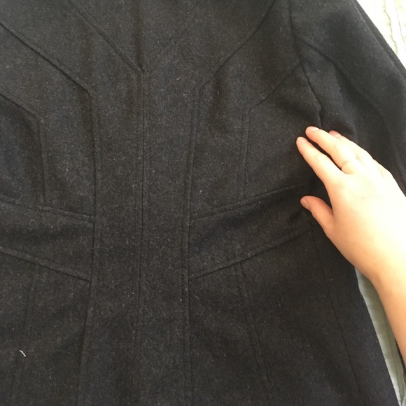 Look at the back! - Picture 3 of 6