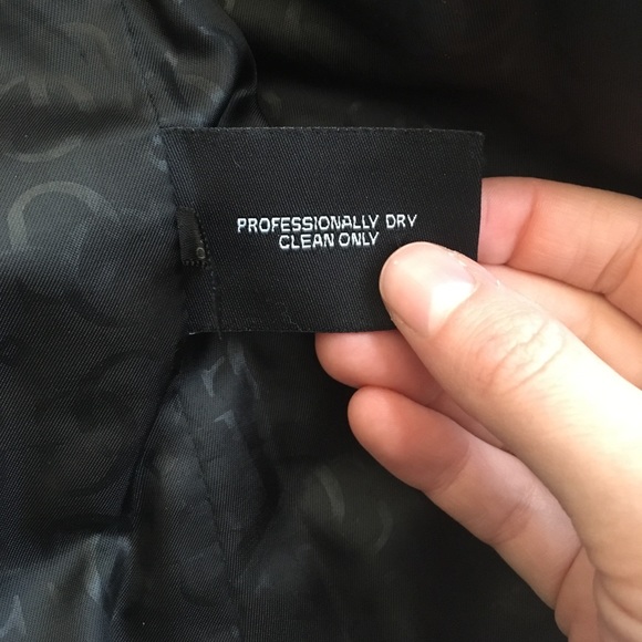 Look at the back! - Picture 5 of 6