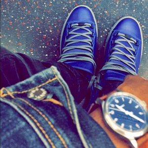 Meet your Posher, Robert