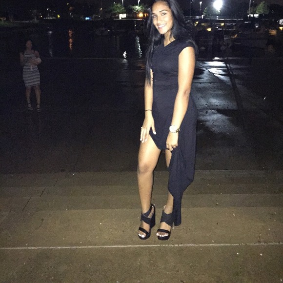 Meet your Posher, Ashley - Picture 1 of 1