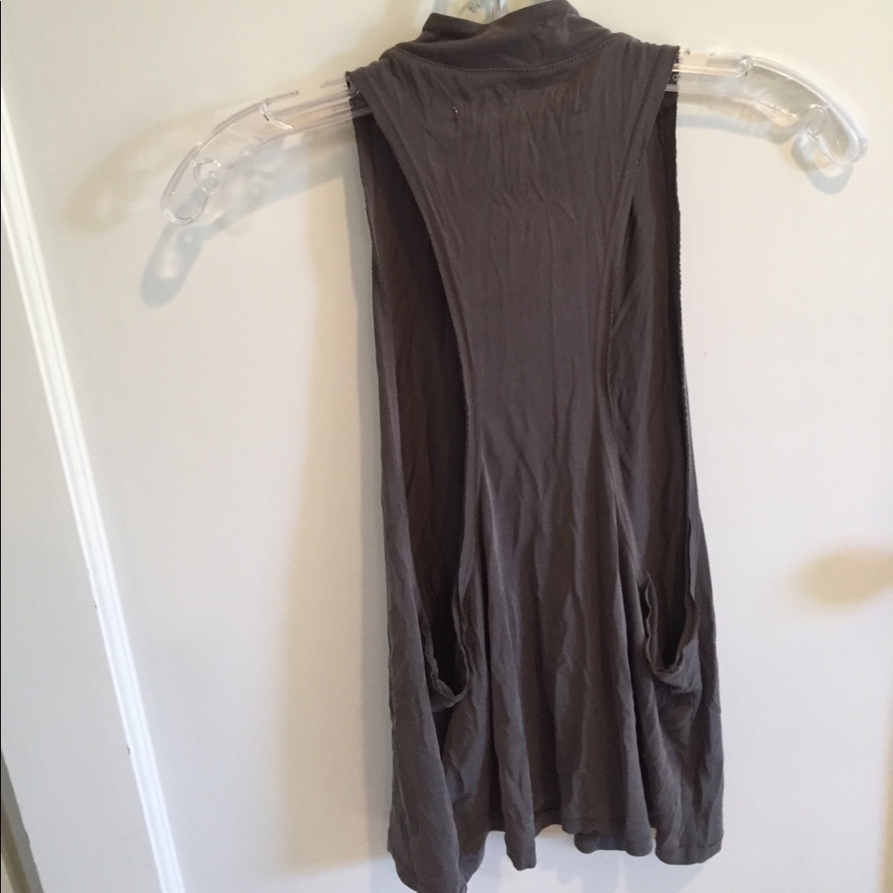 Tank top - Picture 2 of 2