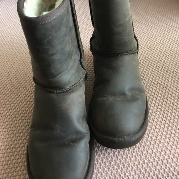 UGG Brown Leather Boots - Picture 1 of 4